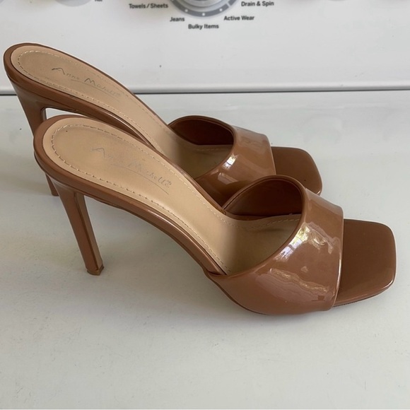 Anne Michelle Tan Women's Heels - Picture 4 of 5